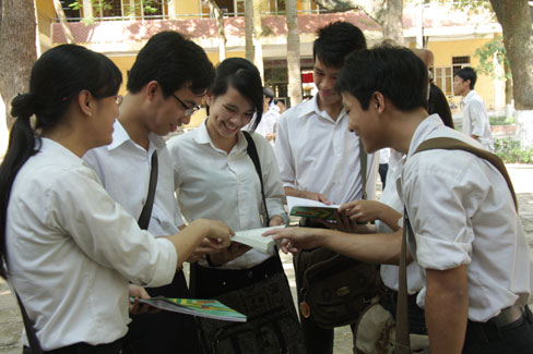 Lạm dụng tiếng lóng trong giới trẻ - Thực trạng đáng báo động